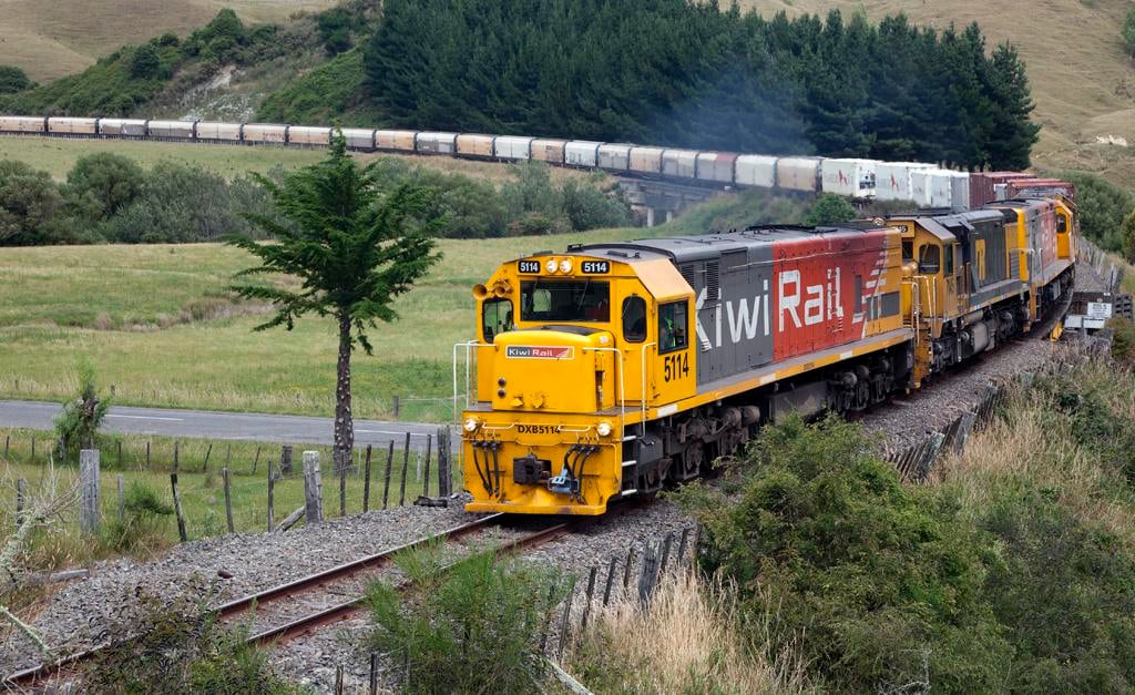 KiwiRail facing $500,000 fine for unsafe working conditions