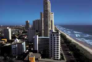 Gold Coast firm collapses