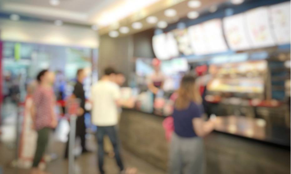 Fast-food crew quits en masse and posts 'warning' to customers