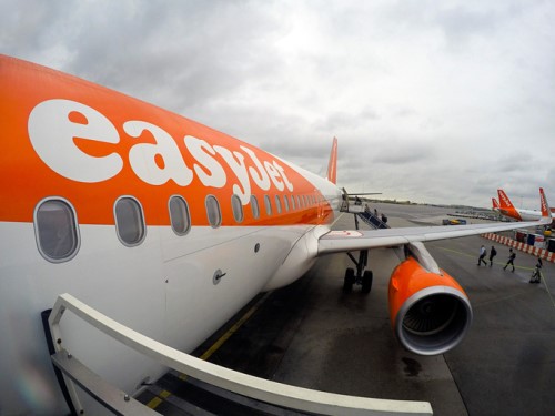 EasyJet CEO takes pay cut in protest of gender pay gap