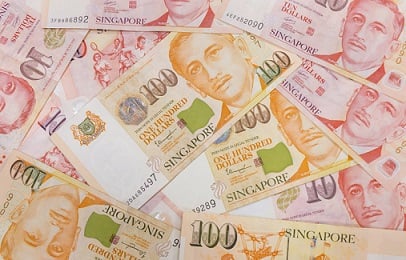 Singapore PMETs see higher salaries