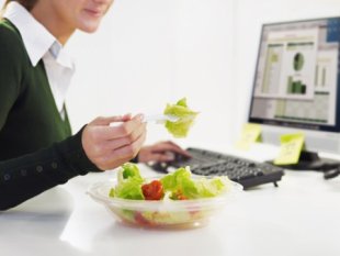 Is eating at your desk really that bad for you?