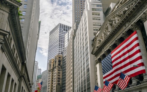 Morning Briefing: Wall Street, data weakens markets