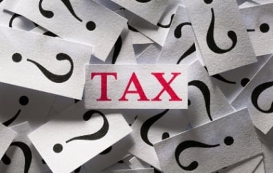 What year-end tax planning questions should advisors expect?