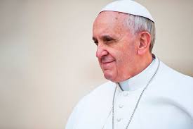 Pope condemns precarious contracts