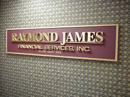 New private client strategist at Raymond James