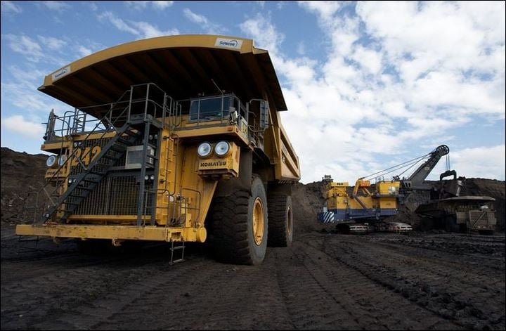 Suncor to go ahead with Fort Hills