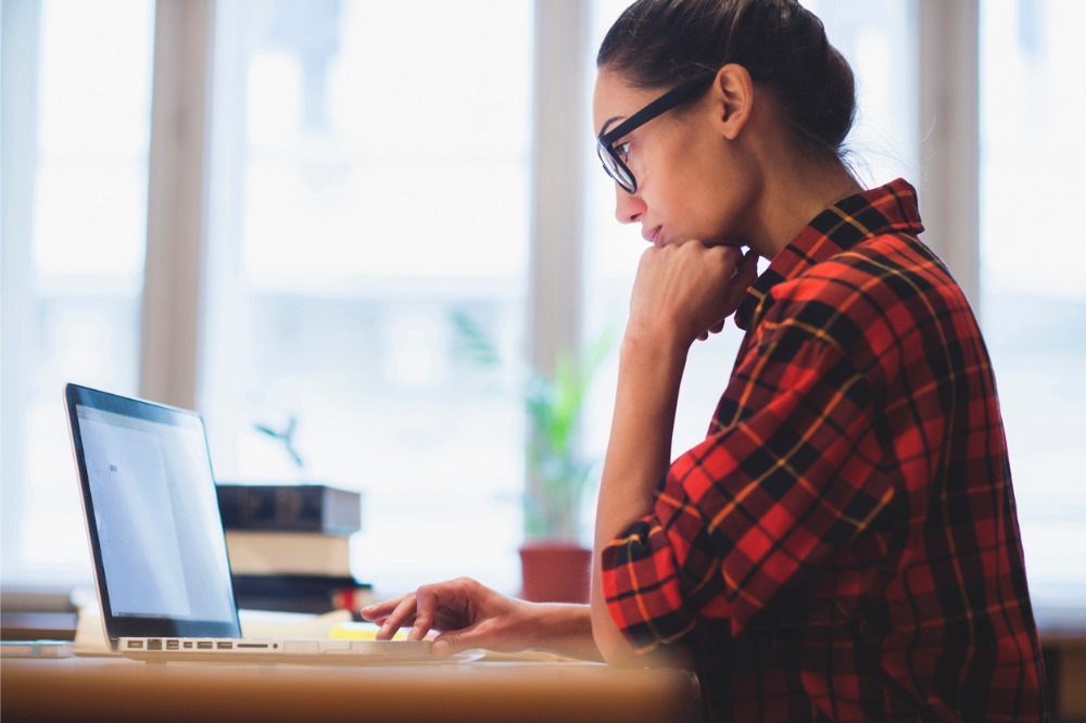 AI-generated grades less likely to be challenged by teachers