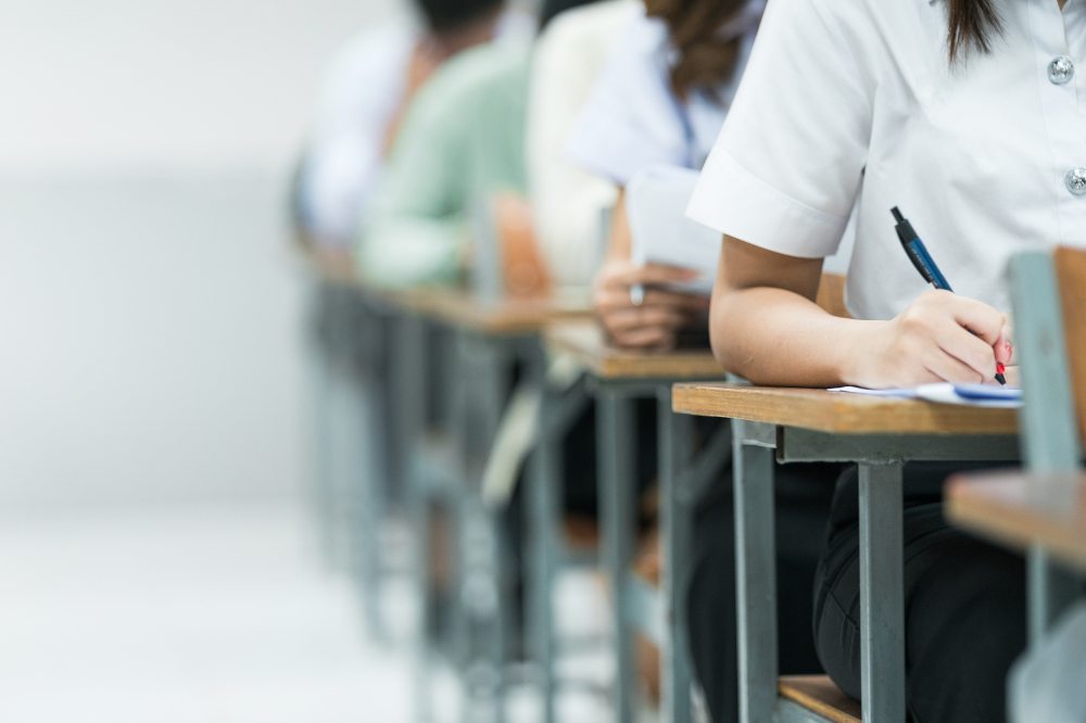 One-third of Year 9 students writing at primary level, report finds
