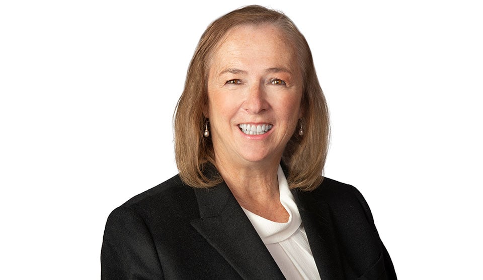 Mary Ellen Bench joins Dentons in Toronto as counsel