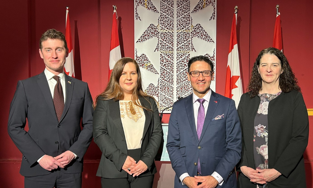 With new federal funding Pro Bono Ontario expanding program for Ukrainian nationals across Canada