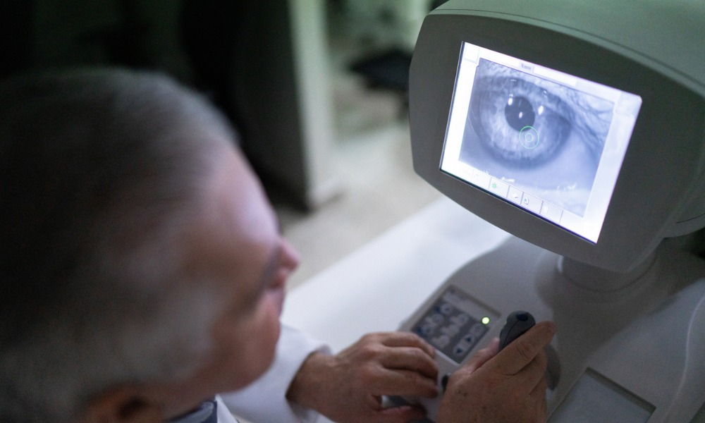 BC Supreme Court dismisses negligence case against doctors accused of causing patient's glaucoma
