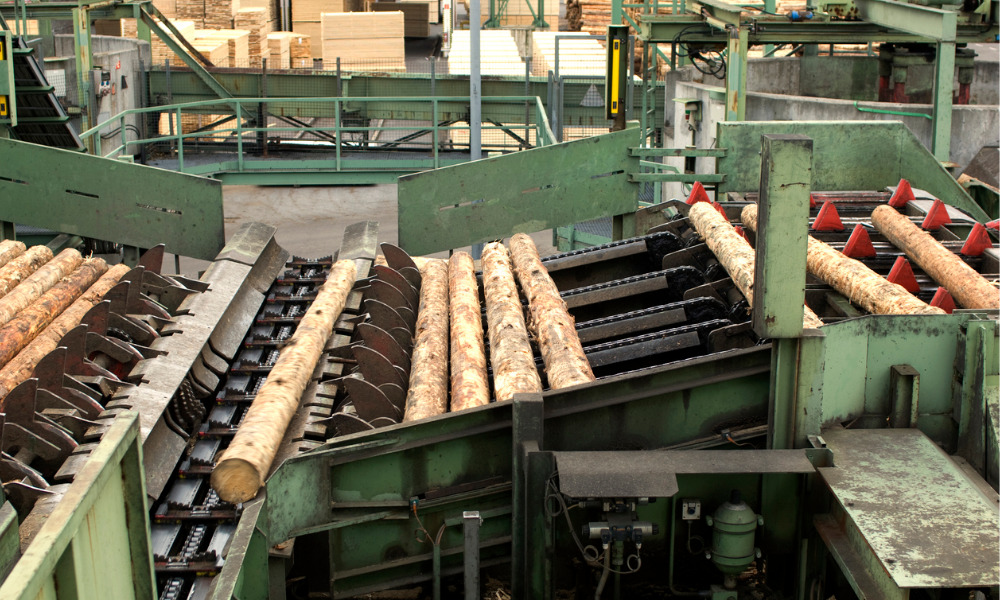 West Fraser acquires U.S. sawmill for US$300 million