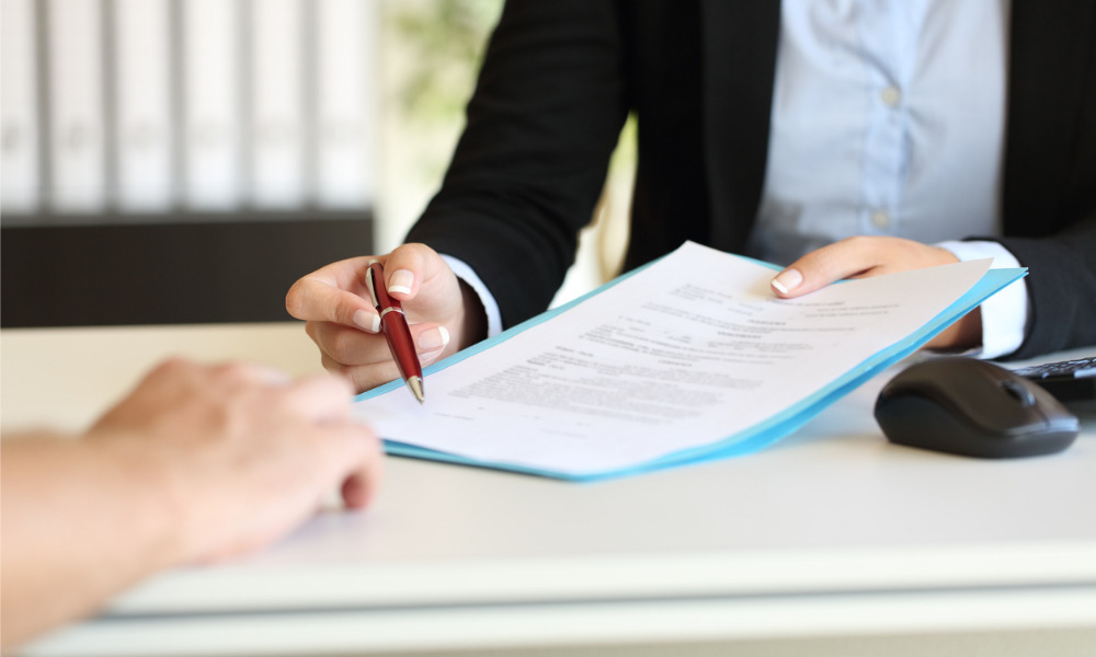 Drafting a clear and concise employment contract to avoid litigation claims