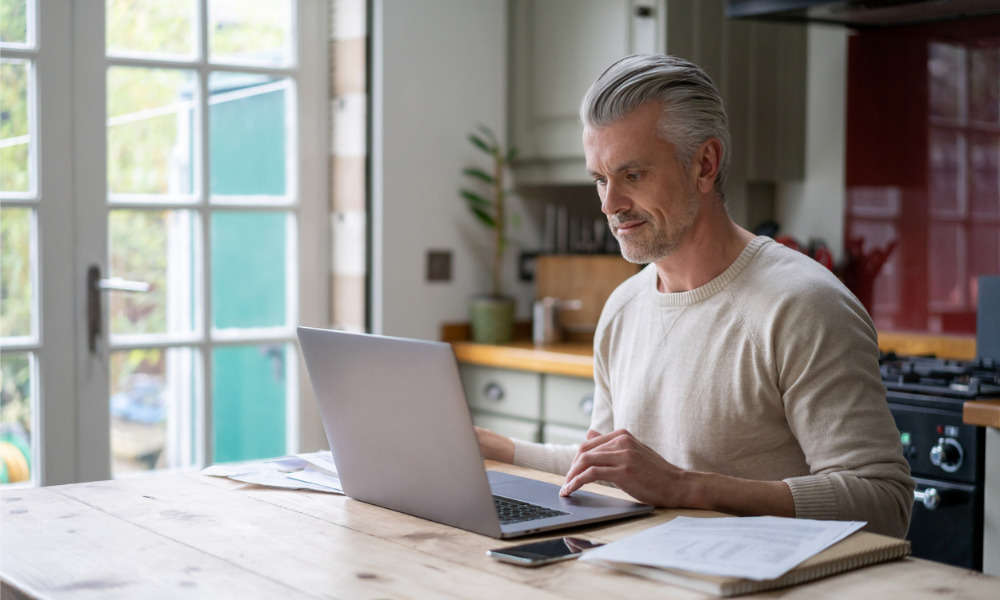 Almost 1 in 4 employers to continue telework after pandemic: StatCan