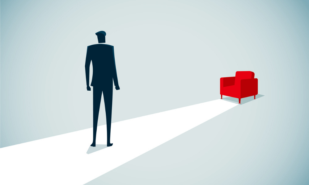 Hiring experienced CEOs could be risky decision