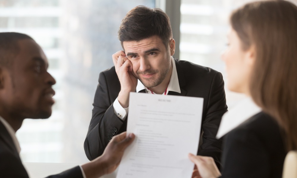 9 in 10 Americans know someone who lied on their resumé