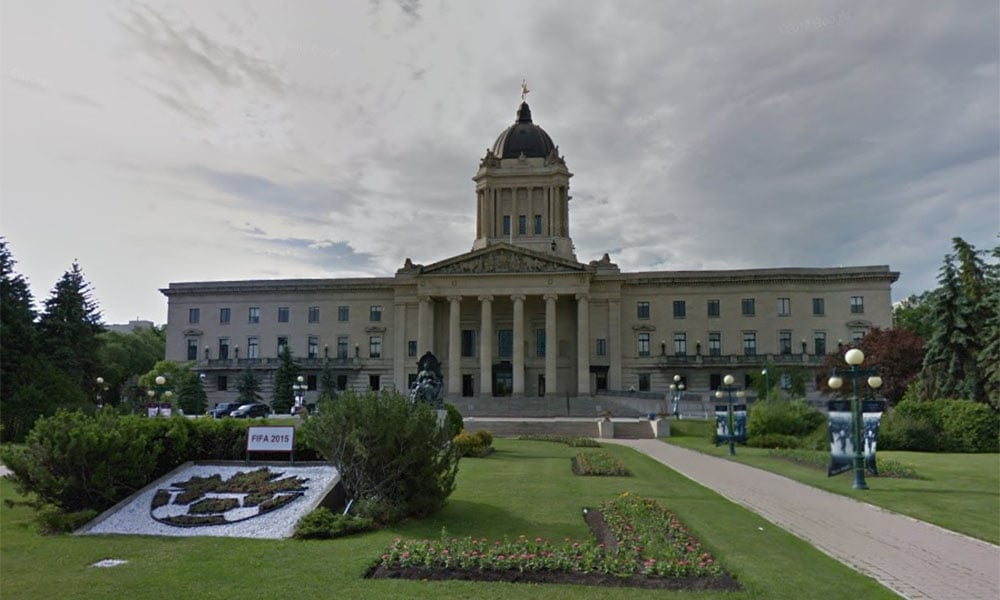 Manitoba calls on feds to finalize paid sick leave program