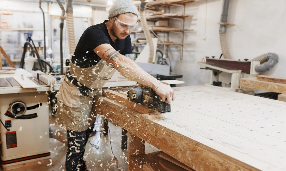 3 in 4 Canadians say they'd never pursue career in skilled trades