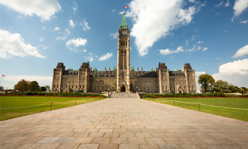 Ottawa calls for $15 minimum wage, changes to CEWS, CRB, EI