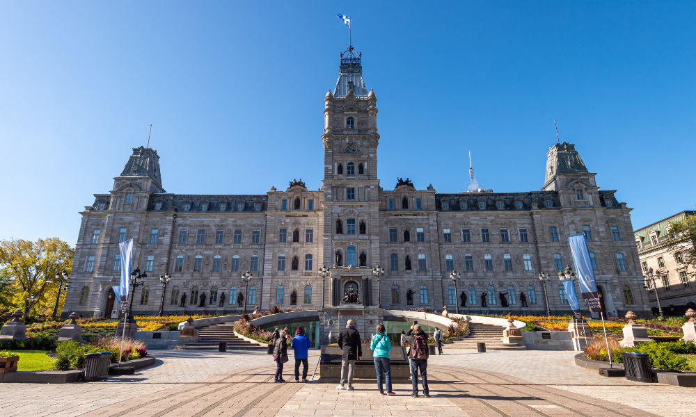 Unpaid trainees now legal in Quebec