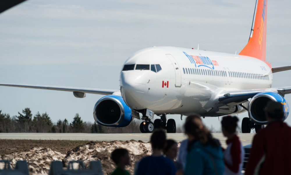 Union celebrates Sunwing not hiring temporary pilots