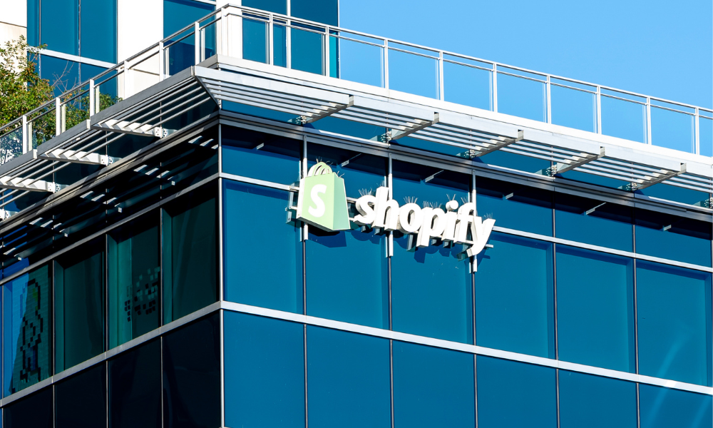 Former Shopify workers file suit alleging improper payments