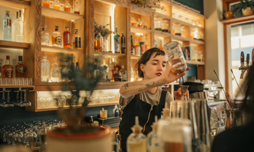 Quebec bar faces backlash over 'barmaid' job ad