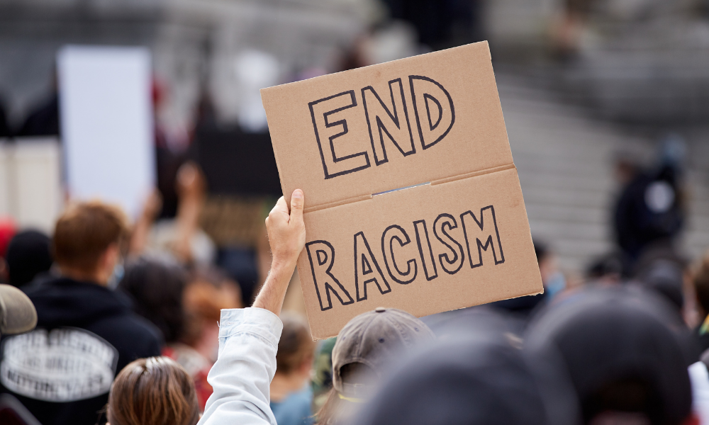Alberta immigrants report increase in hostility, racist narratives