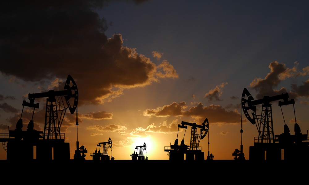 Oil in historic plunge below zero but analysts remain optimistic