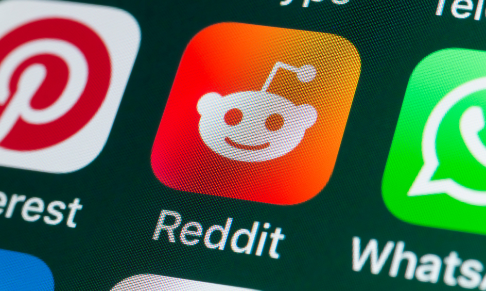 The smart money's watching Reddit with a skeptical eye