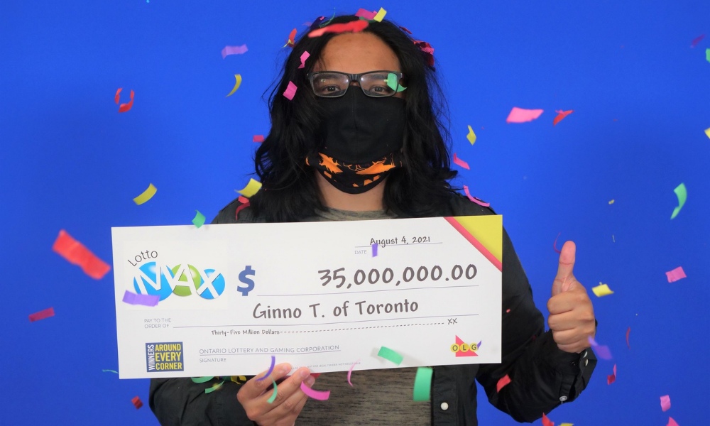 Toronto lotto winner told nobody until $35 million cheque arrived