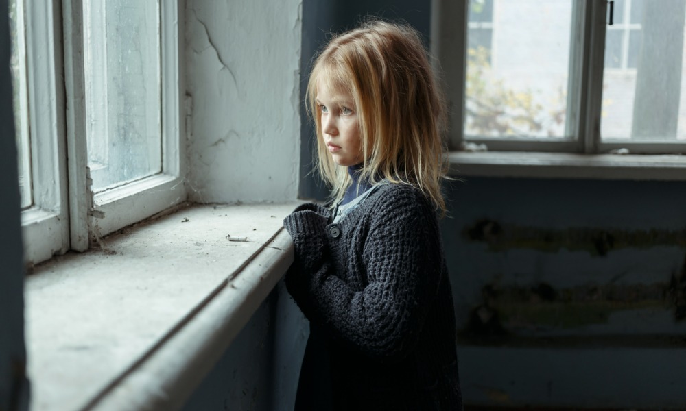 How many Canadian children are living in poverty?
