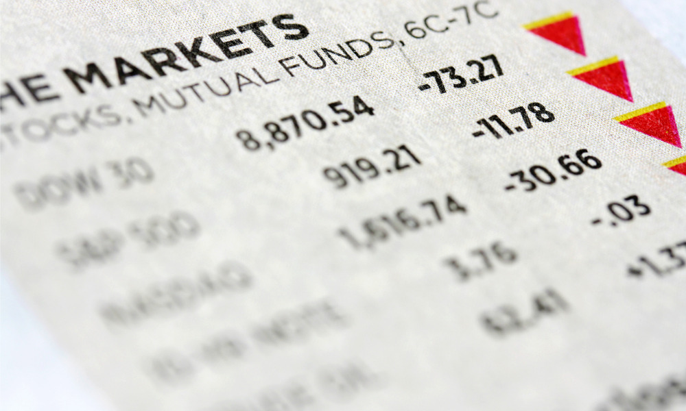 Passive fund holding of US stocks surpasses active fund ownership