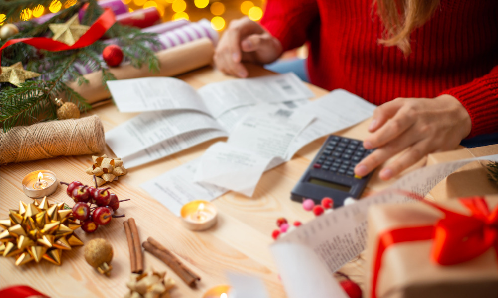 Inflation derails nearly four fifths of Canadians' holiday spending plans