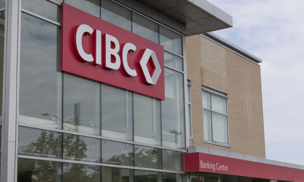 CIBC expects investors to move money into Canadian dividend stocks