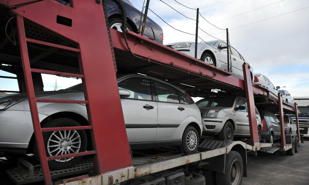 How cross-border vehicle sales work under Canadian laws