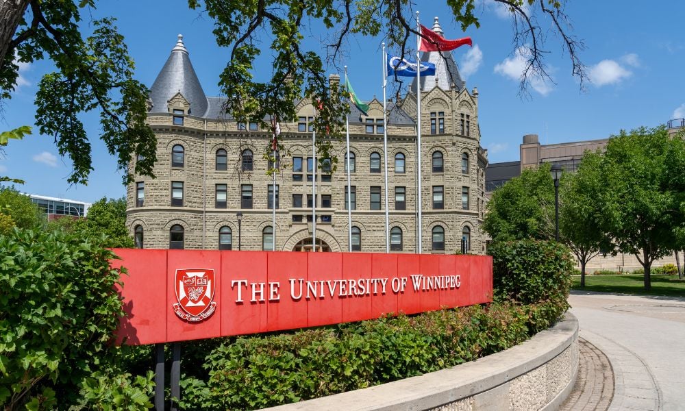 Professor sues University of Winnipeg, faculty over student’s complaint