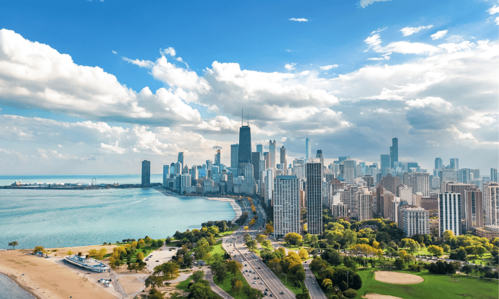 BarkerGilmore report gives benchmarks for Chicago in-house legal pay