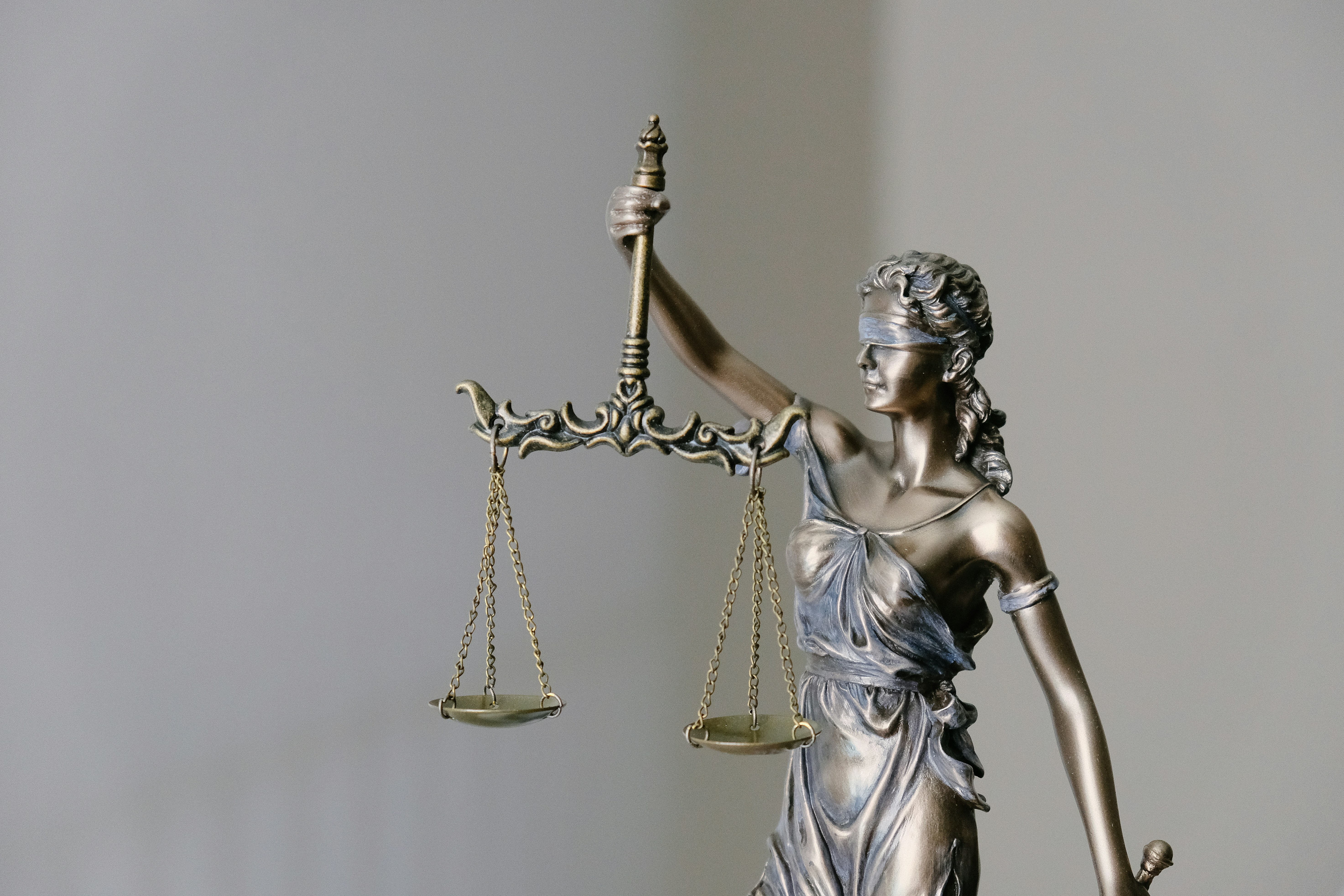 Ontario Superior Court allows tort claims for IPV in family dispute
