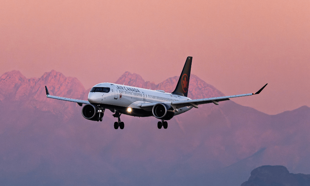 Authorities investigating de-icing collision at Air Canada