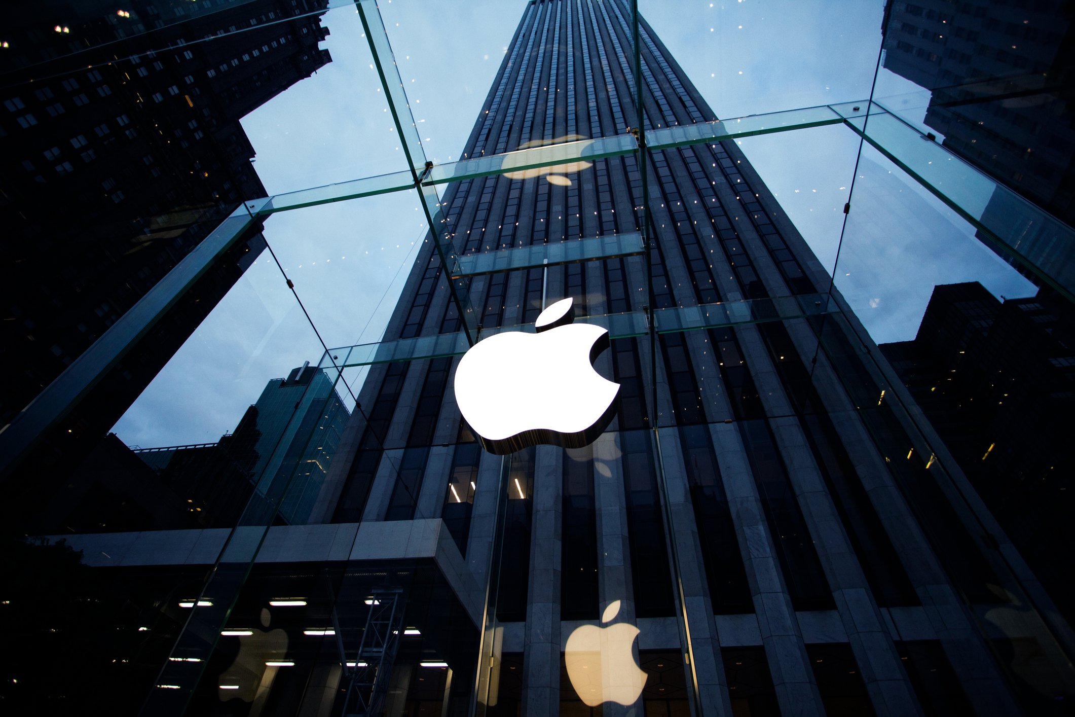 NLRB claims Apple’s rules violate employees’ rights