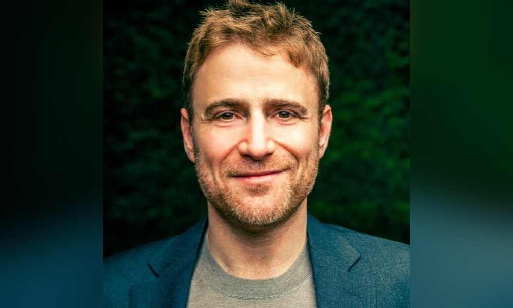 Slack CEO to step down