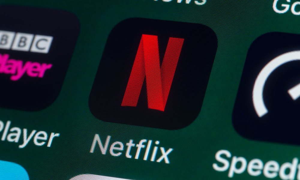 Netflix founder steps down as co-CEO