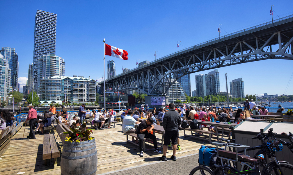 Which 5 Canadian cities rank in the top 25 for quality of living?