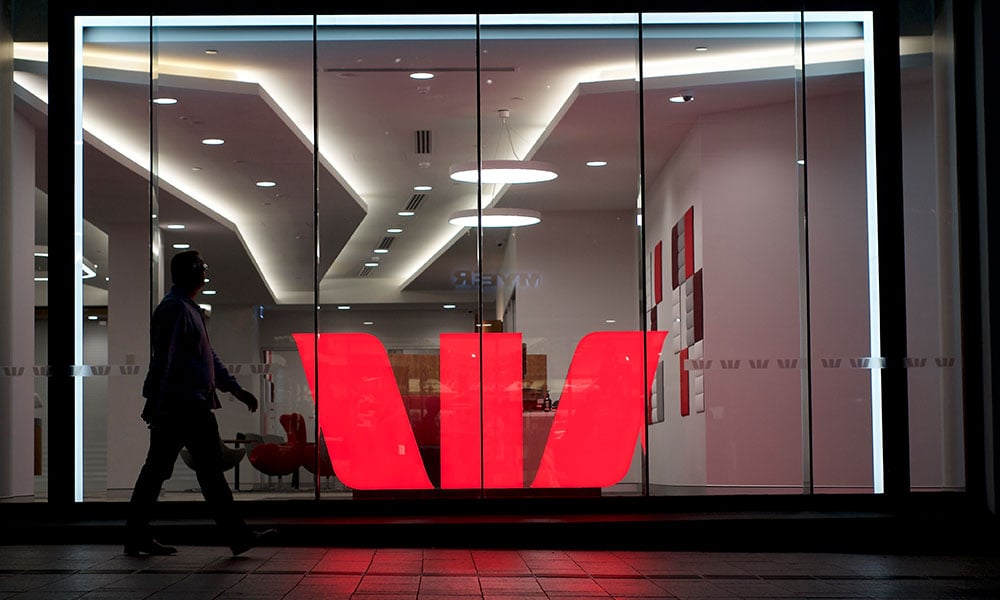 Westpac to repay $8m to 8,000 workers