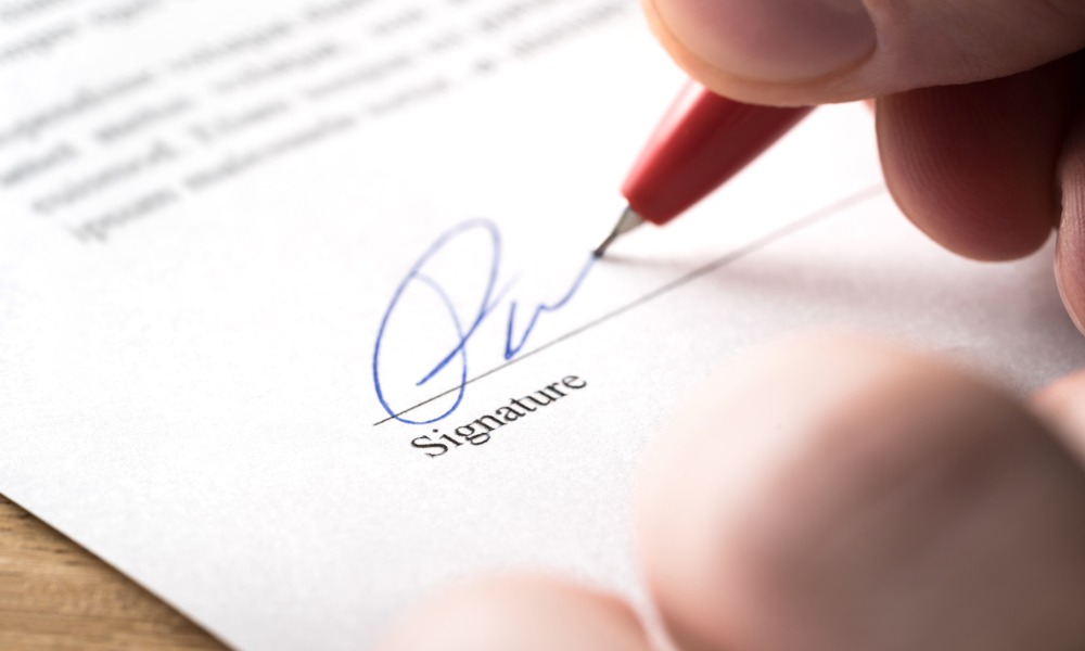 Can a worker dispute a signed settlement deed?