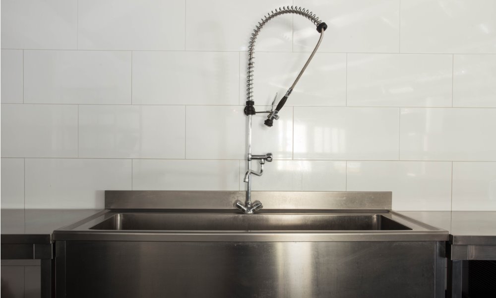Fast food worker fired for turning restaurant sink into hot tub