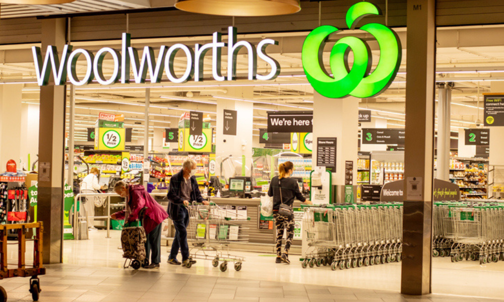 Nearly 10,000 Woolworths employees vote for initial strike