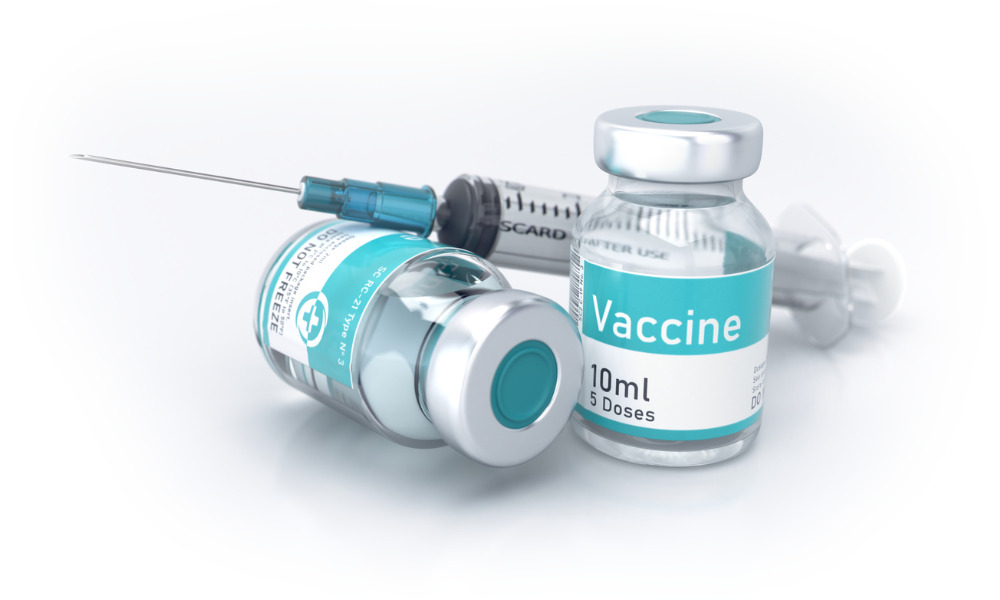 Shanghai offers expat workers COVID-19 vaccine